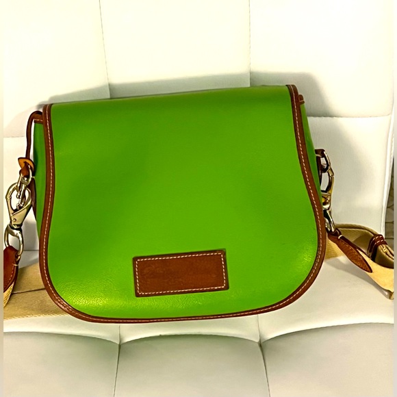 Vintage Dooney and Bourke Crossbody Saddlebag Dooney Leather Shoulder Bag Green - Picture 14 of 14